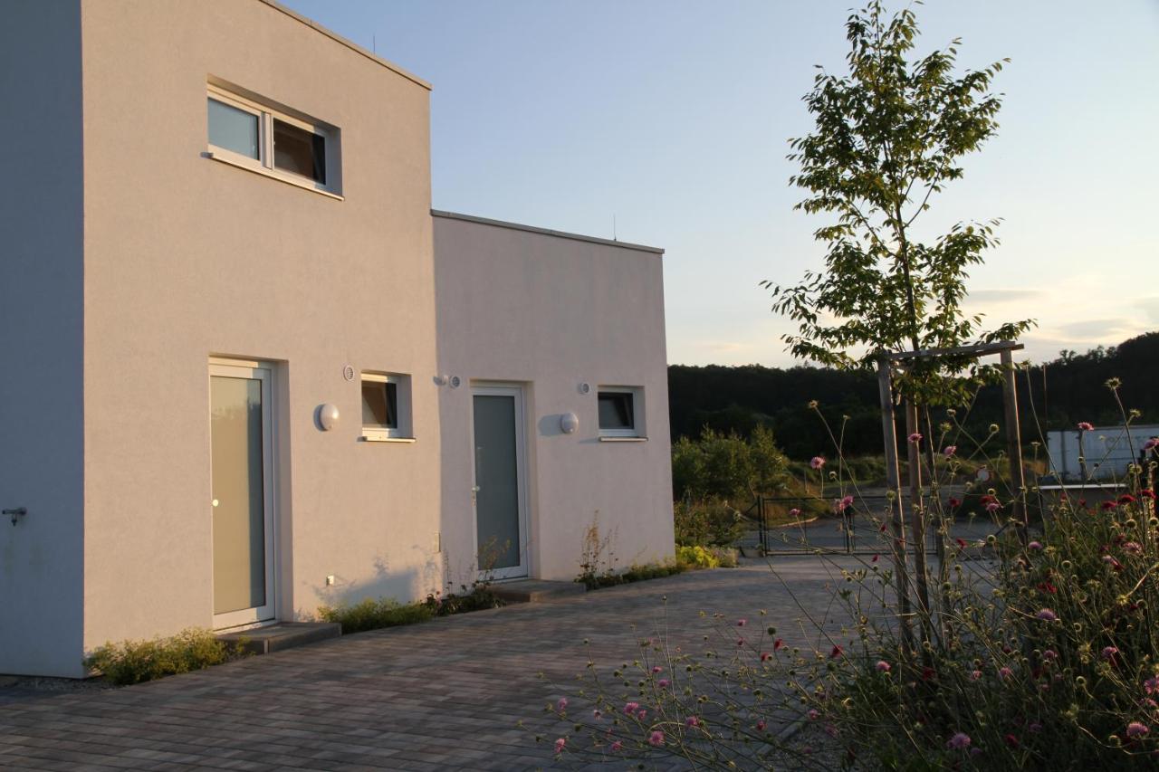 Apartmany Hluboka Nad Vltavou S Vyhledem Na Zamek Εξωτερικό φωτογραφία