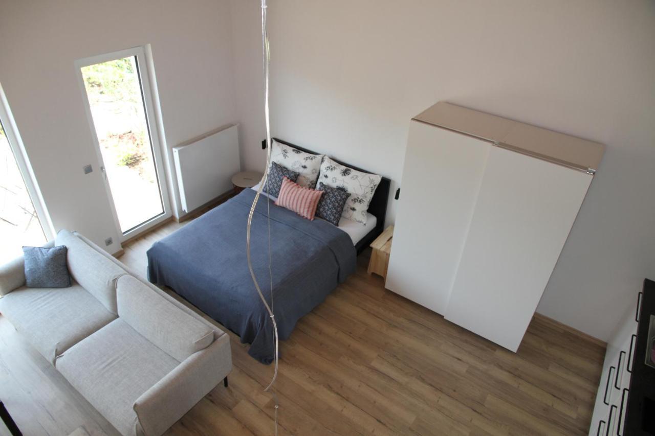 Apartmany Hluboka Nad Vltavou S Vyhledem Na Zamek Εξωτερικό φωτογραφία